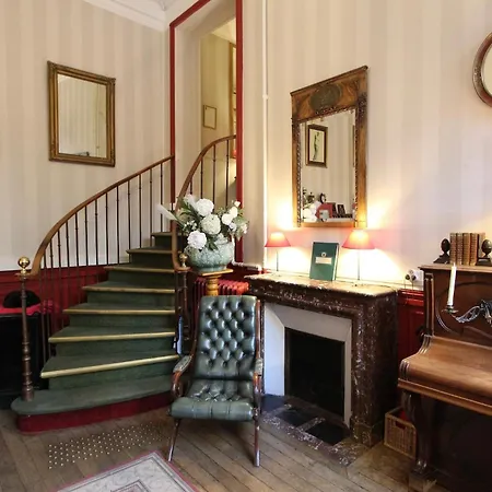 Hotel Chopin 2*