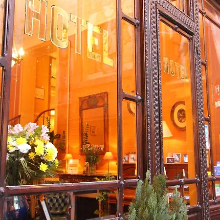 Hotel Chopin 2*